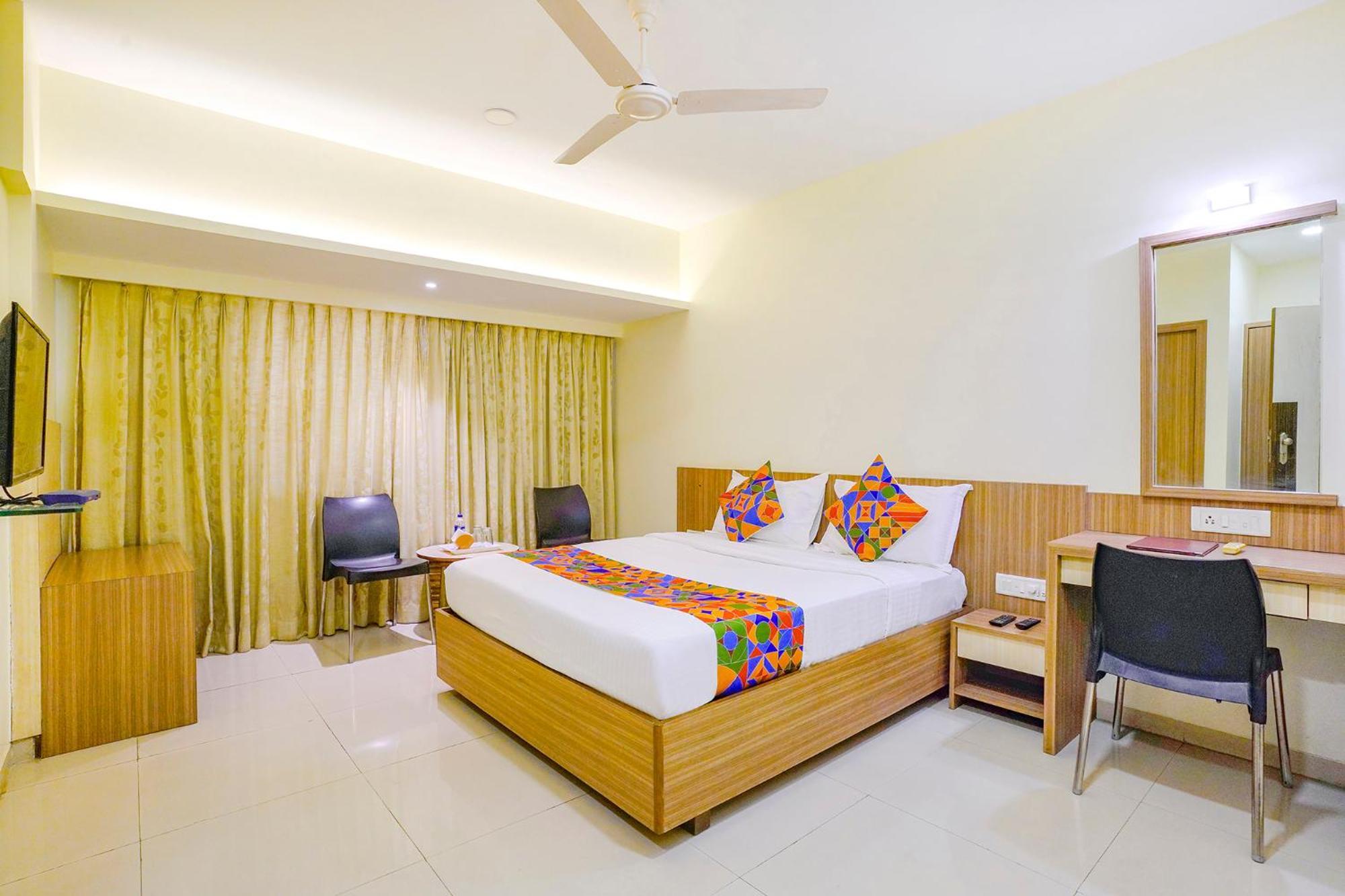 Fabexpress Kuber - Nr Apmc Vashi, Navi Mumbai Hotel Exterior photo